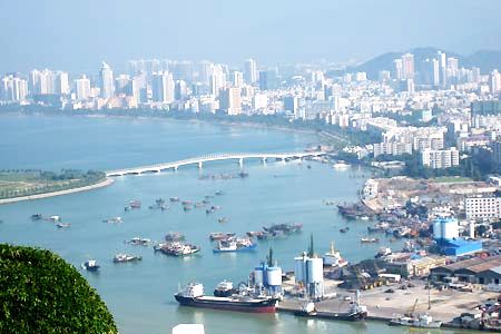   Tam Á: Thành phố du lịch của Trung Quốc