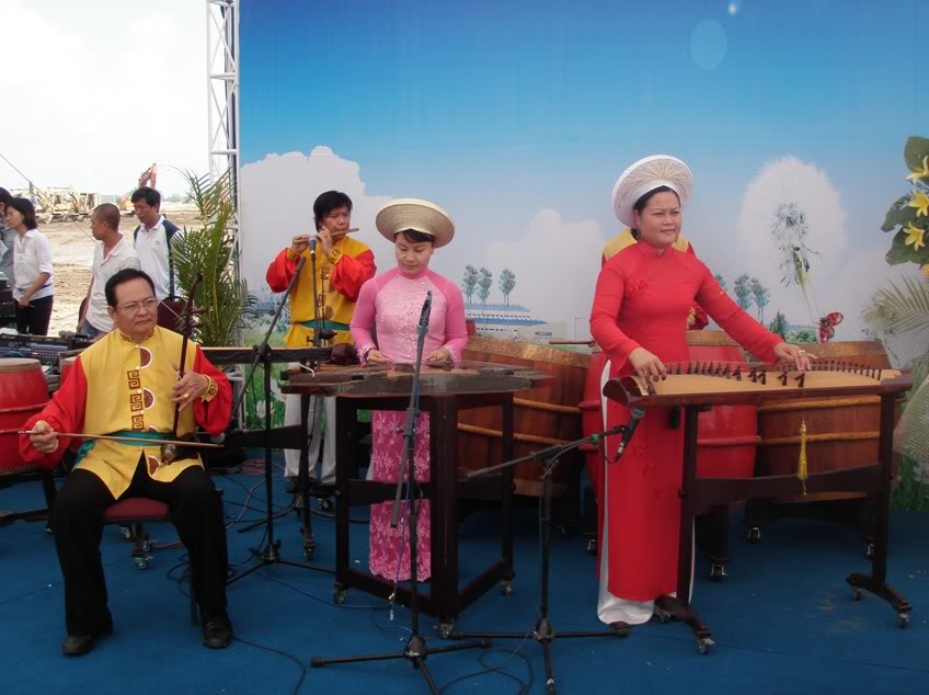 Giới thiệu âm nhạc dân tộc tại Hà Nội, Thái Nguyên và Lào Cai nhân dịp Đại lễ