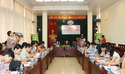 Họp báo công bố kế hoạch tổ chức Hội thi Lễ tân Khách sạn toàn quốc 2010 tại Hà Nội