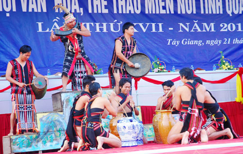 Quảng Nam: Bế mạc Lễ hội Văn hóa - Thể thao miền núi 2010