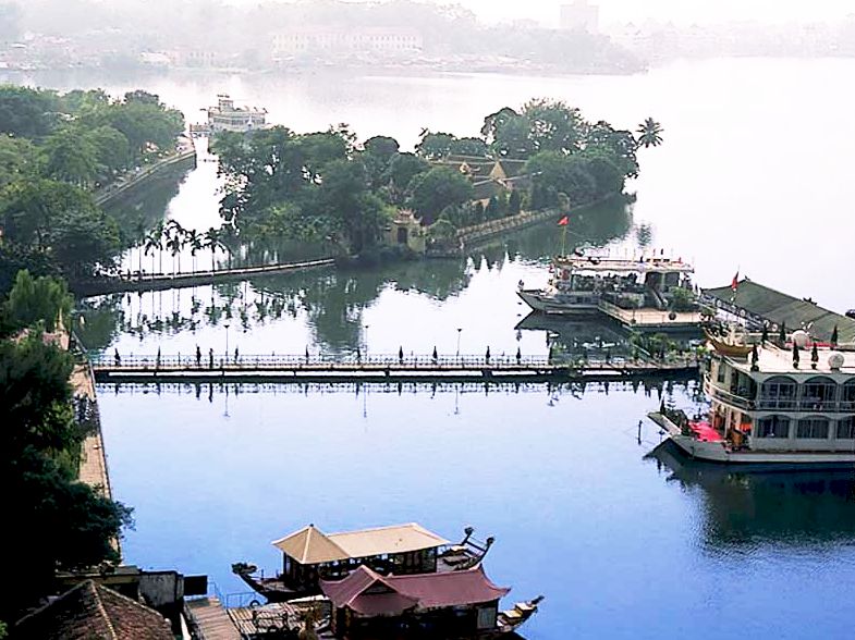Vãn cảnh Hồ Tây, Hà Nội 
