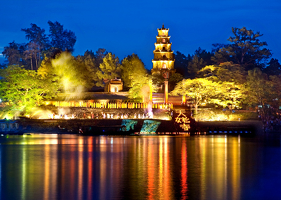 Tìm hiểu văn hóa Phật giáo và sản phẩm du lịch ở Huế