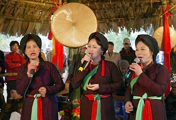 Phục dựng hát quan họ truyền thống trong Lễ hội Chợ Âm dương 