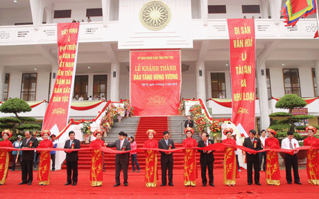 Phú Thọ: Khai mạc Lễ hội đường phố, khánh thành Bảo tàng Hùng Vương 