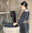 Người Mông Sa Pa với nghề nhuộm chàm  