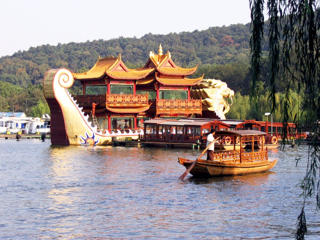 Hàng Châu (Trung Quốc): Thành phố quê hương của tơ lụa 