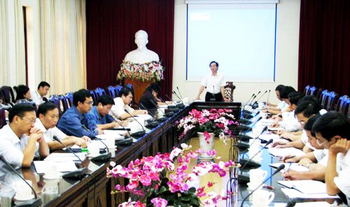Lào Cai: Họp triển khai chương trình du lịch “Về cội nguồn năm 2010”