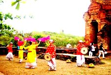 Lễ hội cầu mưa của người Chăm Ninh Thuận