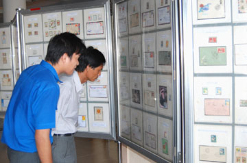 Tuy An (Phú Yên): Khai mạc triển lãm tem về Bác Hồ