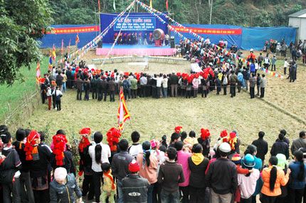 Độc đáo lễ hội “Trầu Sun” của dân tộc Dao Đỏ, Lào Cai