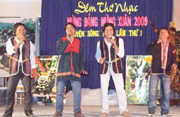 Thành lập nhóm nhạc dân tộc thiểu số đầu tiên ở Phú Yên
