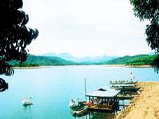 Quảng Nam: Phát triển du lịch sinh thái nghỉ dưỡng vùng hồ Phú Ninh
