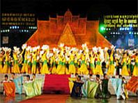Rực rỡ sắc màu, thắm tình đoàn kết Ngày hội VHTT&DL của đồng bào Khmer Nam Bộ
