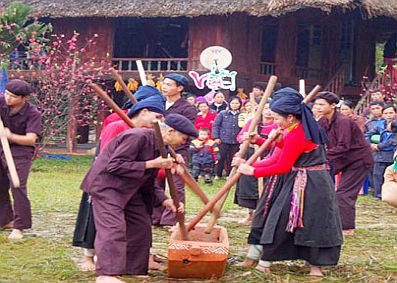 Pâng Loóng - điệu múa vui nhộn của người Cao Lan
