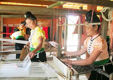 Điện Biên: Phát triển nghề thủ công truyền thống phục vụ du lịch