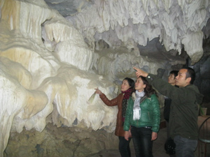 Khu du lịch Chùa Tiên, xã Phú Lão: Đón trên 10 vạn lượt khách đến thăm quan