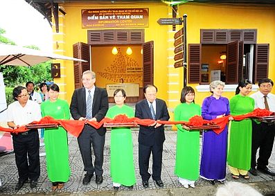 Khai trương Trung tâm Thông tin Du khách Hội An