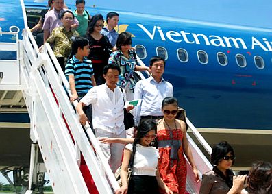 Vietnam Airlines bán vé giá thấp dịp Tết Nguyên đán