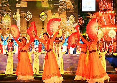 Sôi nổi hoạt động giải trí dịp Festival Biển