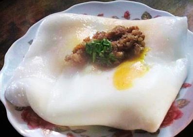 Bánh cuốn trứng Lạng Sơn