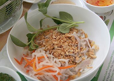 Bánh canh khô - Đặc sản Tây Ninh