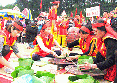 Phú Thọ: Mời 9 tỉnh, thành phố tham gia Hội thi gói, nấu bánh chưng; giã bánh dầy và trình diễn diễn xướng dân gian