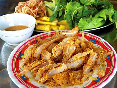 Món gỏi cá mòi - Đặc sản biển Quảng Ninh
