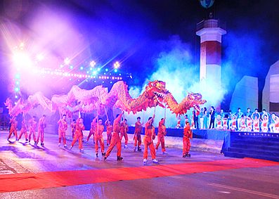 Carnaval Hạ Long 2013: Sẽ có khán đài quy mô 7.000 – 10.000 chỗ ngồi