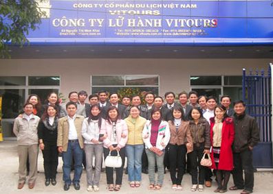 Vitours mở tuyến xe du lịch phục vụ du khách từ Đà Nẵng đi Bà Nà