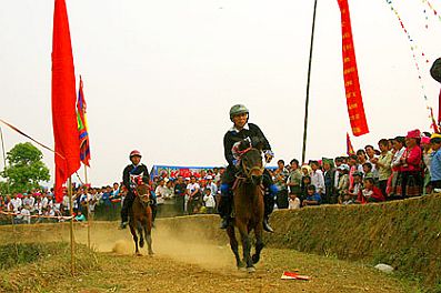 Ngày hội văn hoá dân tộc Mông (Tam Đường, Lai Châu)