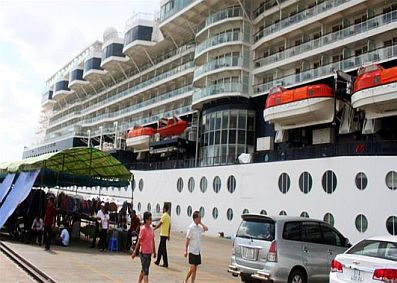 Royal Caribbean Cruises đưa thêm tàu du lịch đến Việt Nam