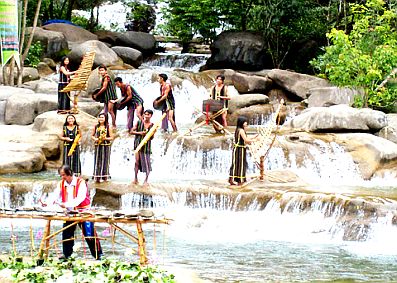Yang Bay điểm đến du lịch ưa thích của du khách Nga