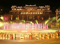 Xây dựng Thừa Thiên - Huế trở thành một trung tâm lớn về văn hóa - du lịch