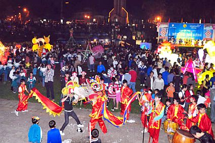 Lào Cai: Sa Pa chuẩn bị tổ chức đêm hội hoa đăng năm 2011