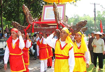 Thái Nguyên: Đón nhận bằng xếp hạng di tích lịch sử Đền Mẫu