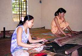 Bình Định: 3 làng nghề tiểu thủ công nghiệp đạt danh hiệu “Làng nghề truyền thống”