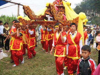 Đầu xuân đi lễ hội Chùa Rồng, Thanh Hóa