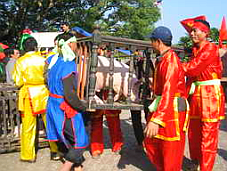 Hà Nội: Đưa “Lễ hội chạy lợn” vào danh mục bảo tồn văn hóa quốc gia