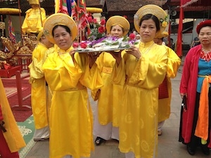 Lễ hội làng Kẻ Noi 985 năm tuổi trên đất Hà Thành
