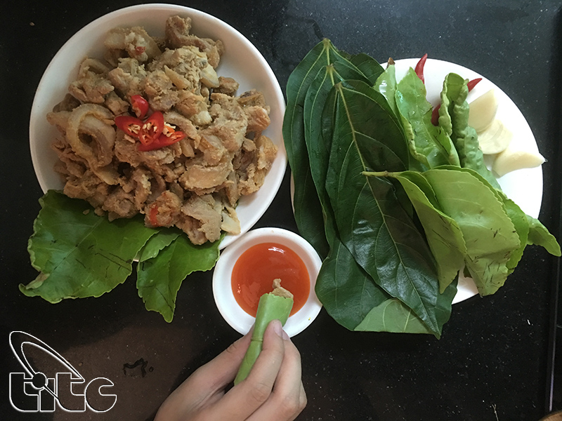 Thịt chua ống nứa – Đặc sản Phú Thọ