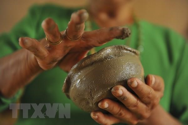 Trình UNESCO hồ sơ xòe Thái và nghệ thuật làm gốm của người Chăm