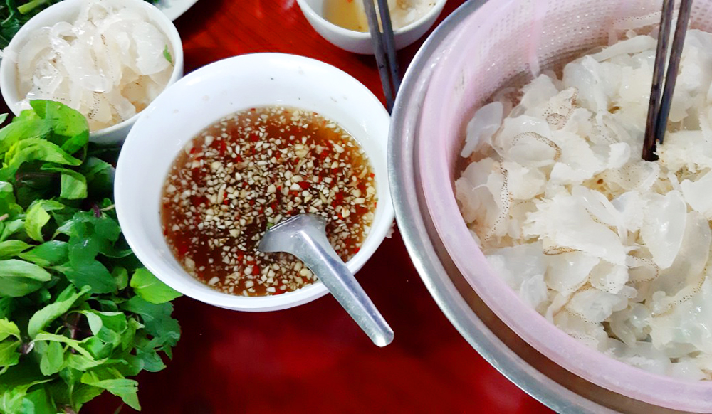 Gỏi sứa Minh Châu: Món ăn giải nhiệt mùa hè