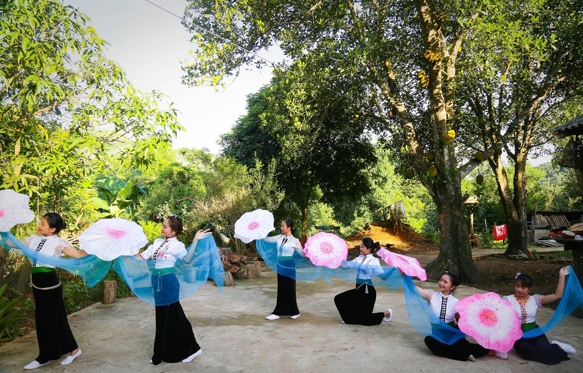 Lan tỏa bản sắc văn hóa người Thái bằng du lịch cộng đồng