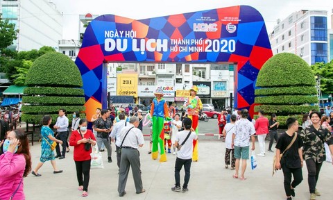 Gần 200.000 lượt khách đến với ngày hội du lịch TP.Hồ Chí Minh