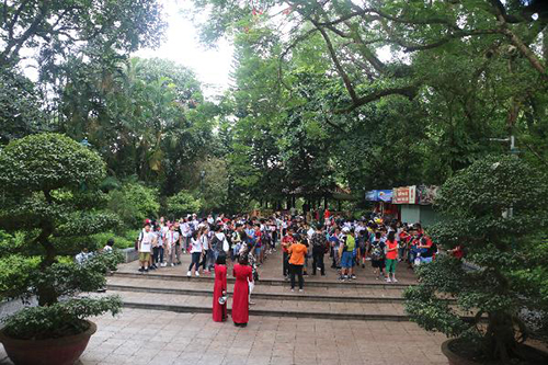 Phú Thọ xây dựng chương trình tour học sinh đến với Đất Tổ