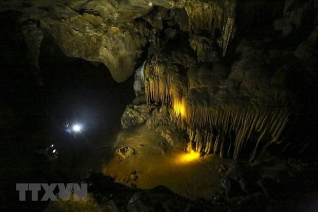 Điện Biên: Khám phá vẻ đẹp kỳ vĩ của hang động Chua Ta