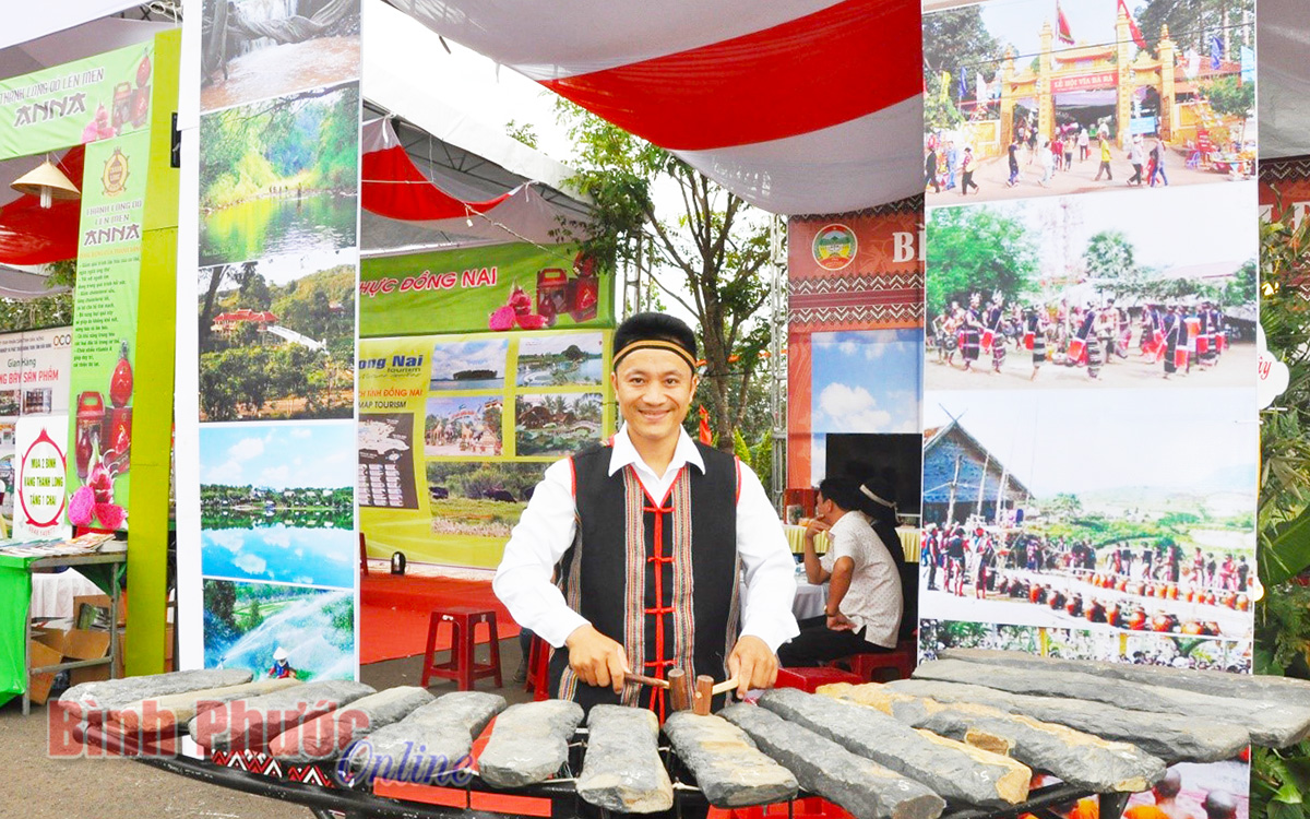 Hấp dẫn không gian văn hóa, du lịch, ẩm thực đặc trưng vùng Đông Nam bộ tại Bình Phước
