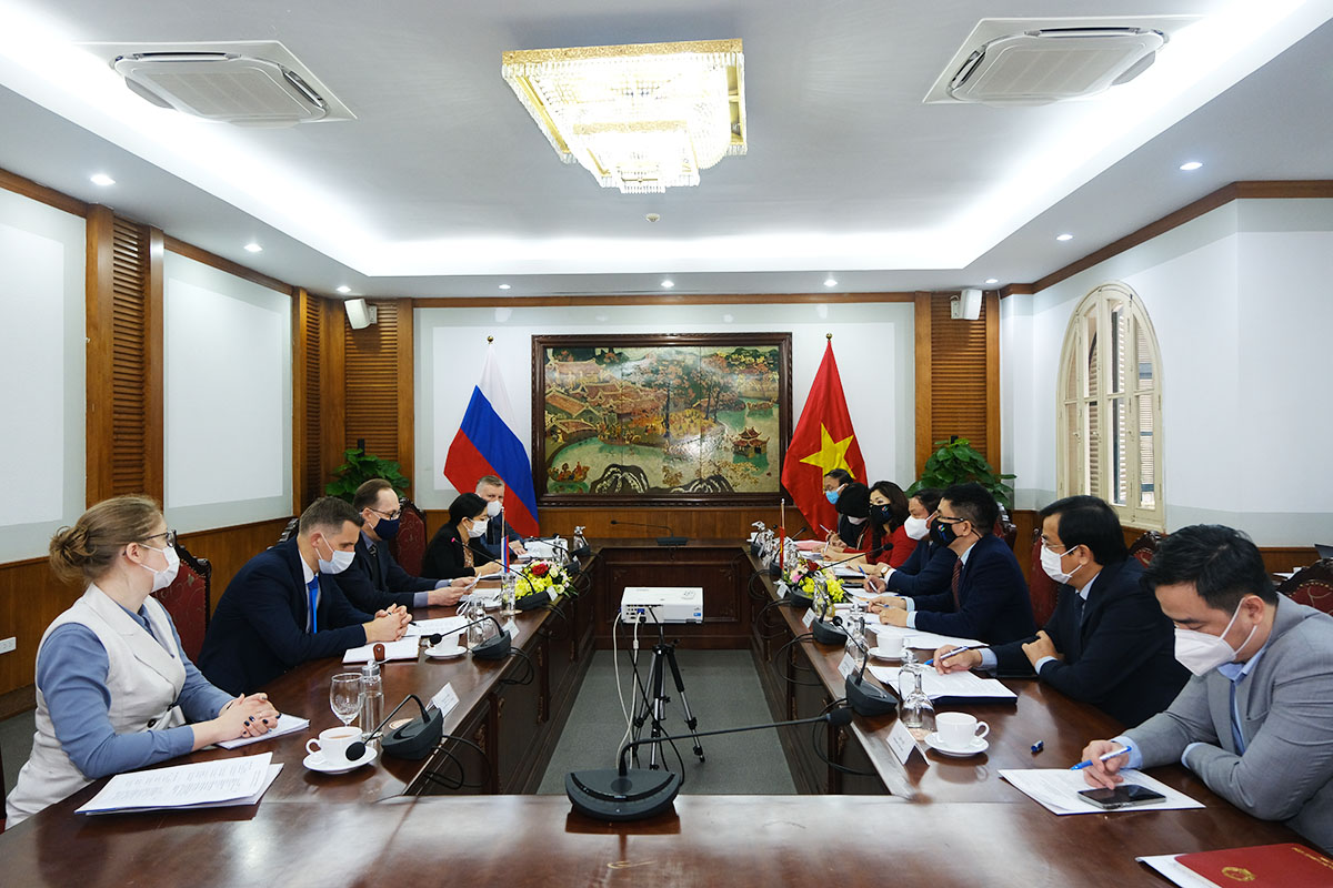 Việt Nam, Liên bang Nga hợp tác thúc đẩy giao lưu văn hóa, phục hồi du lịch