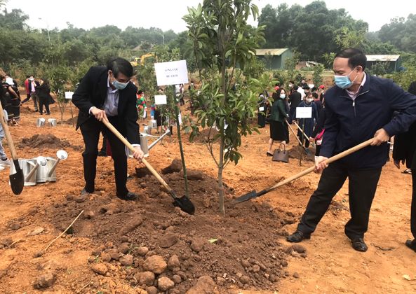 Phó Tổng cục trưởng Ngô Hoài Chung tham dự Lễ phát động “Tết trồng cây đời đời nhớ ơn Bác Hồ” tại Làng Văn hoá- Du lịch các dân tộc Việt Nam