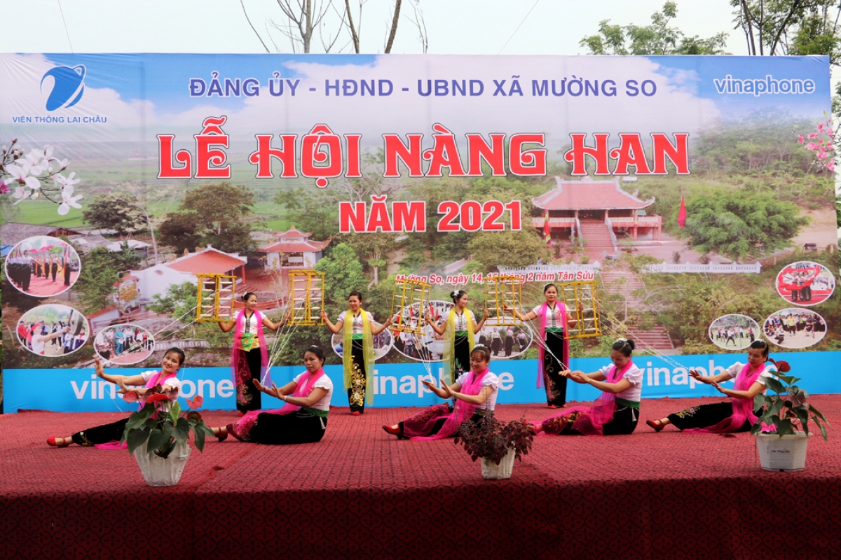 Khai mạc lễ hội Nàng Han - hoạt động tưởng nhớ nữ tướng anh hùng dân tộc Thái Tây Bắc 